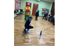 "Мир, дружба"