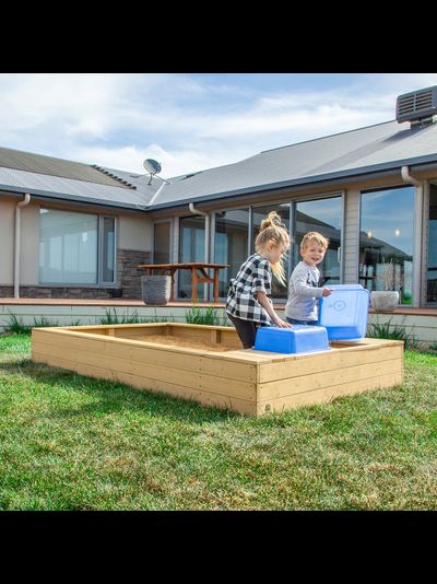 Песочница с ванночками и ящиками для игрушек