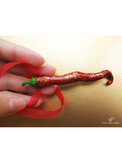 Восточный перец. Авторский кулон с восточными узорами