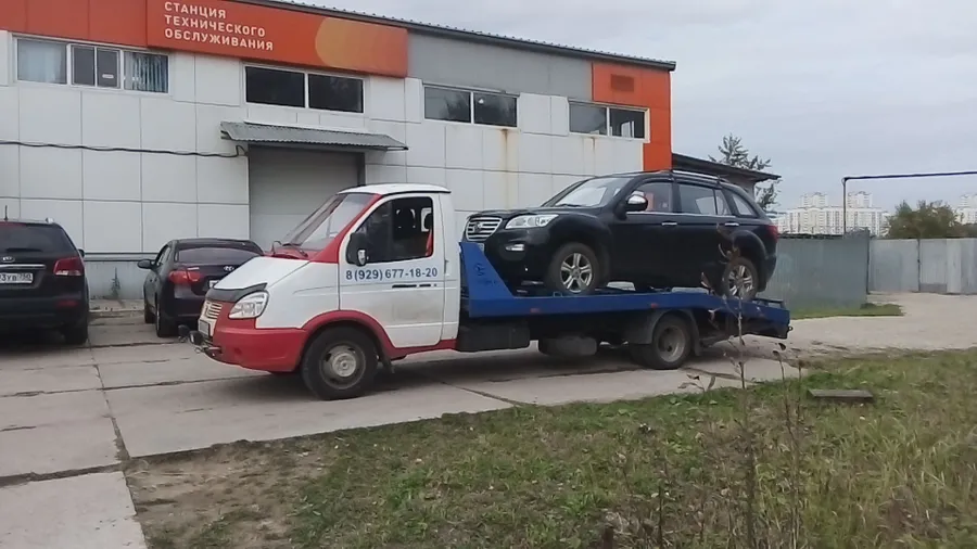 Эвакуировали лифан в Чехове