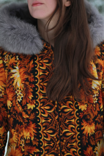 Куртка из павлопосадского платка Солнце