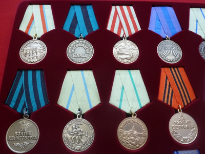 "Медали СССР в планшете" 1-я часть. Муляжи высокого качества!