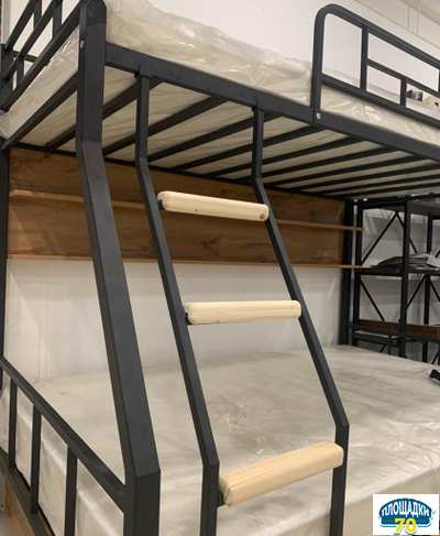 накладки на ступени