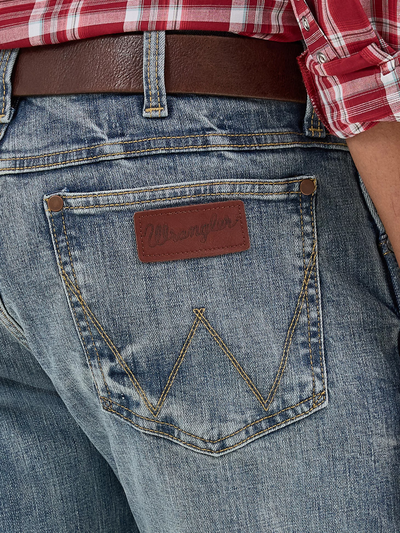 Джинсы 77MWZ Wrangler® Retro® Bootcut узкий крой