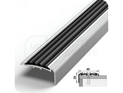 Порог противоскользящий Лука ПУ 71.2700.01л Серебро матовое с черной ПВХ вставкой