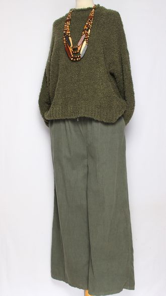 Брюки вельветовые "Трубы шнурок в поясе" хаки до 54