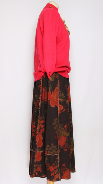 ЮБКА "Цветы винтажная" терракотовая, черная до р.52