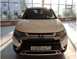 Mitsubishi Outlander 2.0 CVT, 2021