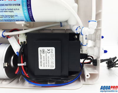 Безбаковая система обратного осмоса AquaPro AQB-600DF с дисплеем загрязненности картриджей