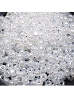 Бисер Чехия Preciosa  цвет 57102, 50 грамм