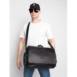 Кожаная мужская сумка Toara black (арт. 5058-61)