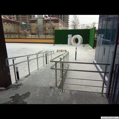 ограждение пандуса из нержавеющей стали