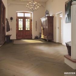 Паркетная доска Meister HS 500 Lindura Дуб классик Серый 8931 в интерьере