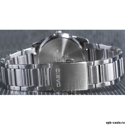 Часы Casio BEM-111D-1A
