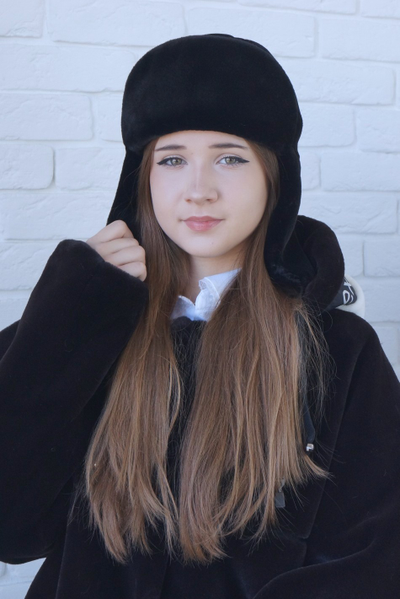 Ушанка "Каникулы" цвет черный