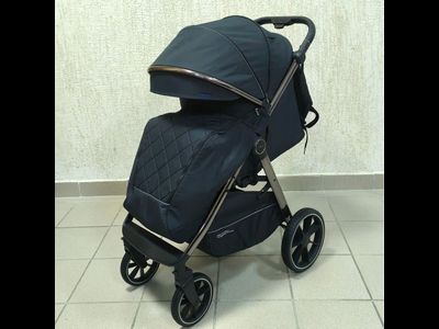 Детская коляска LUXMOM H18 Черный