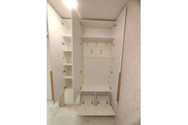 шкафы распашные