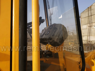 Фронтальный погрузчик Амкодор 333