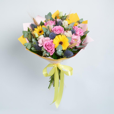 Стильный букет с герберой