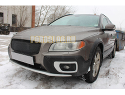 Защита радиатора Volvo XC70 II 2007-2016 3D black верх PREMIUM (устанавливается вместо штатной)
