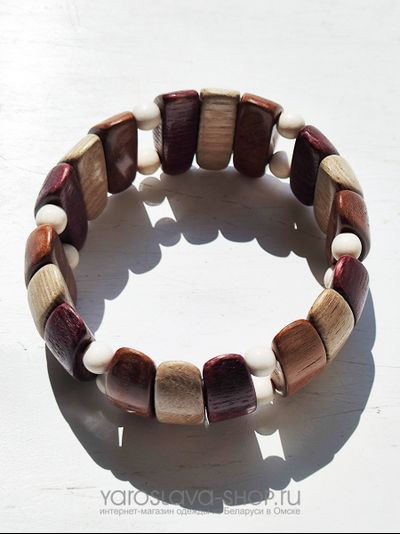 М-144. Браслет ноготки шарики из разных пород дерева.