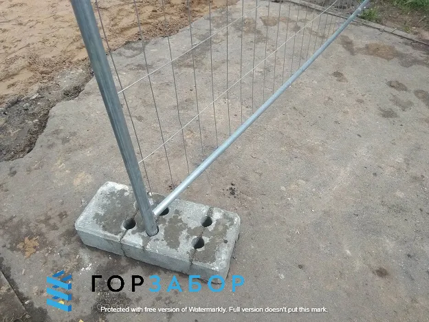 Сетчатое строительное оцинкованное ограждение