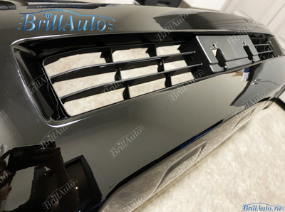 Передний бампер Toyota Land Cruiser 200 черный 12-15 год