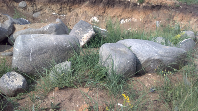 Валун габро