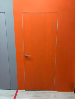 Дверь межкомнатная скрытая Invisible Standart  AL кромка хром (комплект) под покраску 42 мм