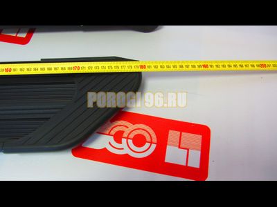 Пороги подножки "Luxe Black" 1800 мм для Toyota VENZA I 2008-2017