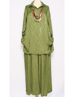 КОСТЮМ БРЮЧНЫЙ "ШЁЛК" трава до р.54