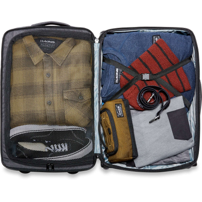 Dakine carry on 2025