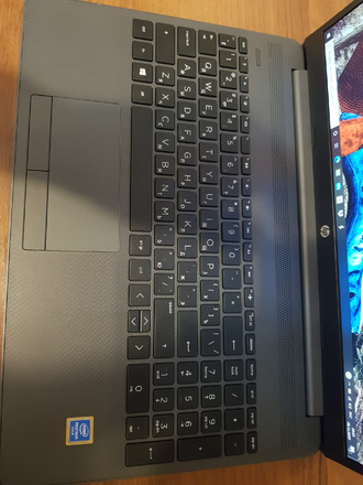 HP LAPTOP  15-DW1059UR ( 15.6 FHD IPS INTEL PENTIUM GOLD 6405U (INTEL UHD) 8Gb 256SSD )