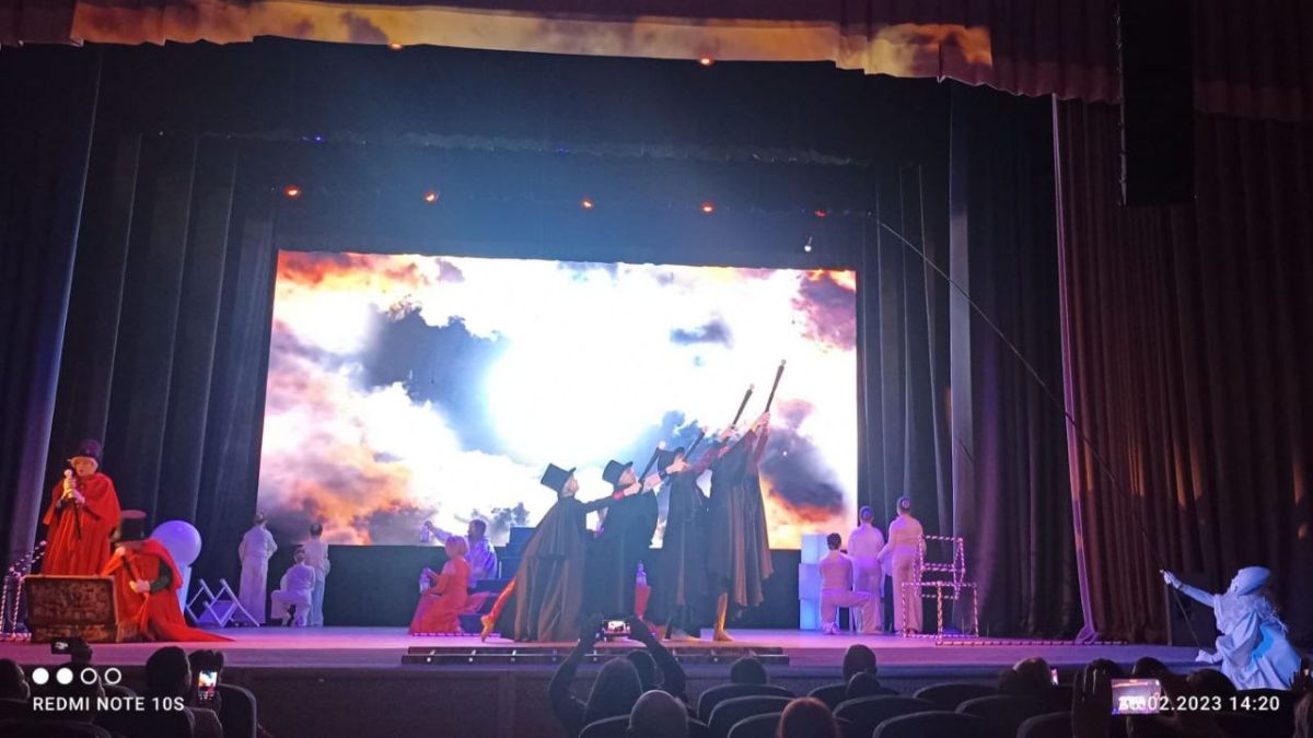 театральные ассамблеи. театральные ассамблеи.