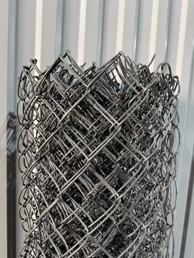 Сетка рабица ПВХ 50х50, рулон 10м (d= 2,5 мм, h=1,2 м) Серый графит