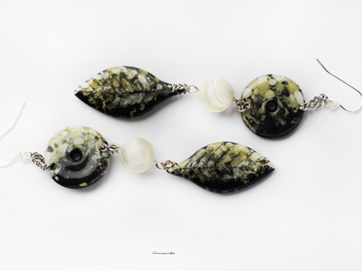 "Русалочья роща", длинные серьги с перламутром в стиле бохо-шик