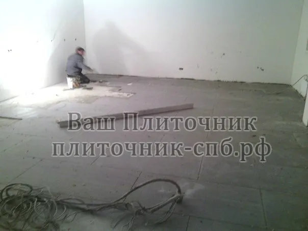 Отель Парк Инн от Рэдиссон Сочи Центр. Укладка керамогранита на пол в помещениях.