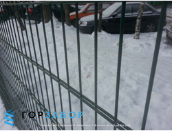 Двухстворчатые ворота из 2Д панелей с монтажом под ключ