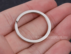 Кольцо для ключей плоское 28мм