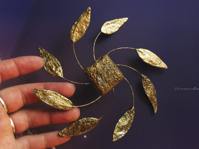 Золотая брошь "Артефакты Атлантиды. Цветок Солнца"