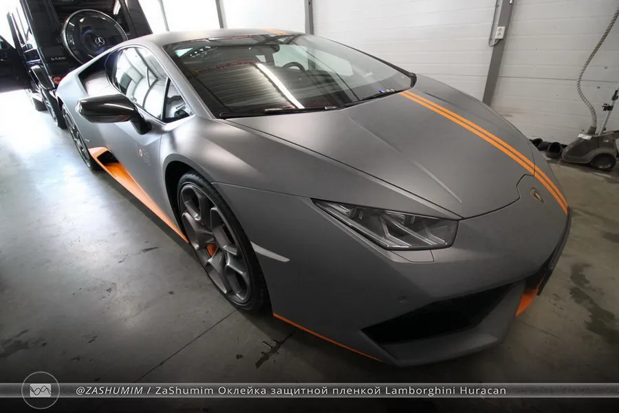 Оклейка защитной пленкой Lamborghini Huracan