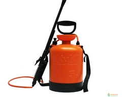 Опрыскиватель пневматический "ЖУК" 5л