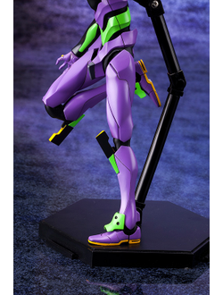 Робот Ева 01 (Eva 01)