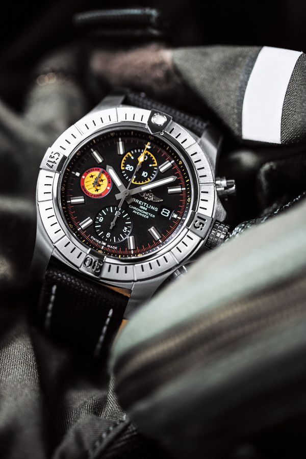 Срочный выкуп часов Breitling