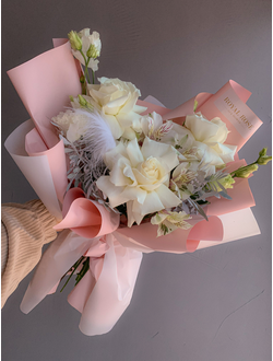 Букет "Маршмеллоу" с розами