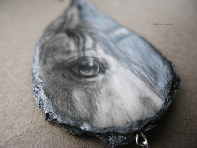 Сказочное колье "Око Единорога" - крупное фэнтези-украшение с элементами викторианского стиля