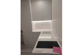 Кухня белая