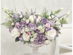 Прекрасное сочетание цветов цветочной композиции Дениза № АРК07/Размер 50*55*35 см/на АОАБУКЕТ