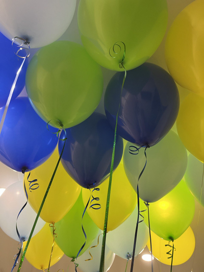 Шары голубой, синий, жёлтый, зелёный 20 штук под потолок