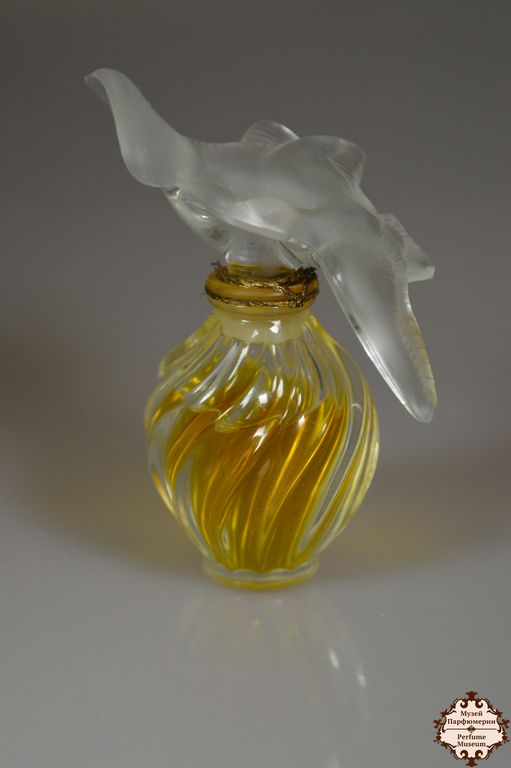 Nina Ricci L'Air du Temps купить духи винтажные Нина Риччи Лер дю Там